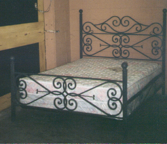HAND FORGED WROUGHT IRON BED