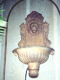 cast aluminum lion wall fountain