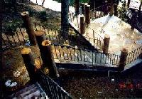 STEEL STAIRS
