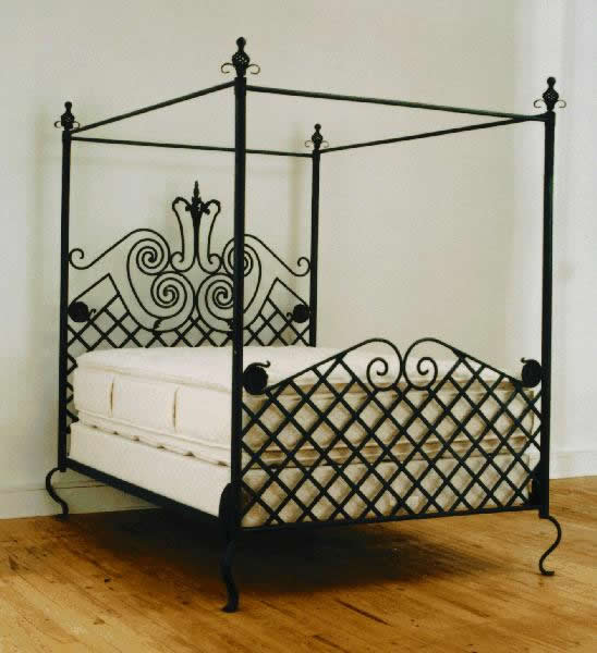 hand forged wrought iron and brass beds